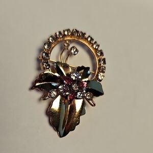 Scitarelli Vintage Pin